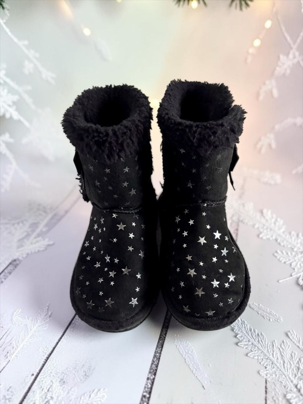 Lily & Dan Black Toddler Girls Star Print Faux‑Suede Winter Boots Size 11/12 EUC